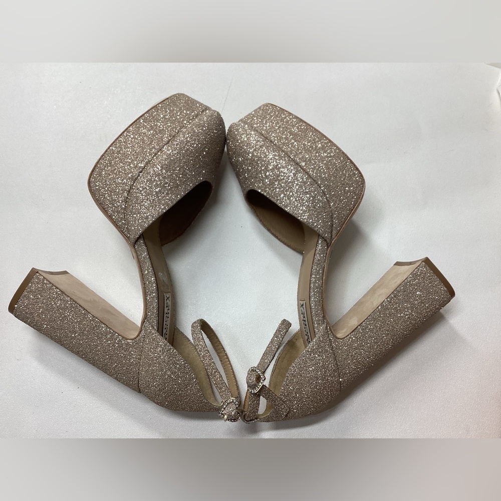 Badgley Mischka Jayda Ankle‎ Strap Platform Pumps - Picture 11 of 15